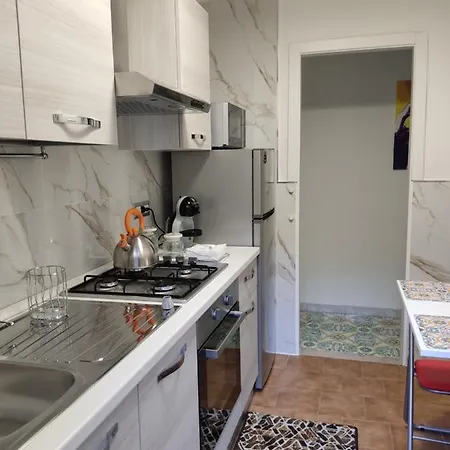 Il Corno Di Pulcinella * Naples
