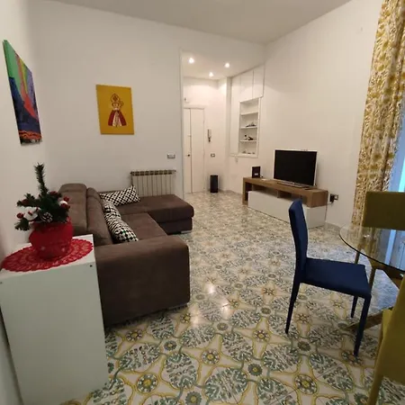 Holiday home Il Corno Di Pulcinella Naples